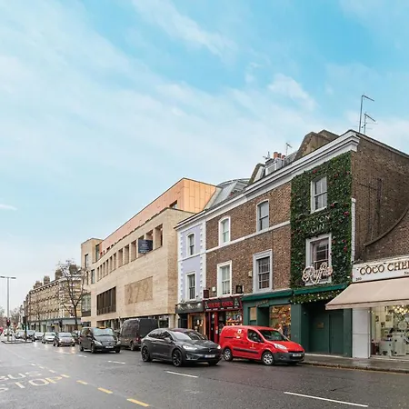 Modern Studio Flat With Balcony On The King's Road In Chelsea, * London