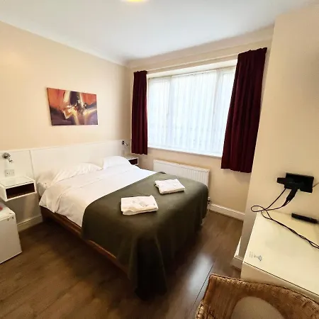 Melbourne House 3* Londýn