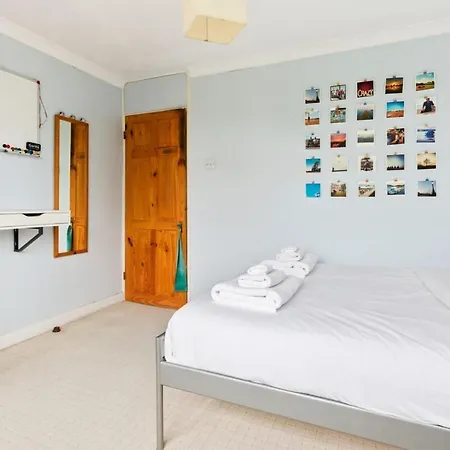 Apartment Spacious 2 Bedroom In Cricklewood *
