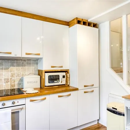 Apartment Homely 4 Bedroom House In Brixton *