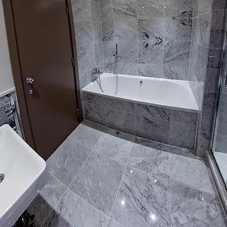 The Mayfair Collections 4*
