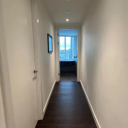 Luxury 2 Bed Flat Close To Victoria Station Lägenhet *