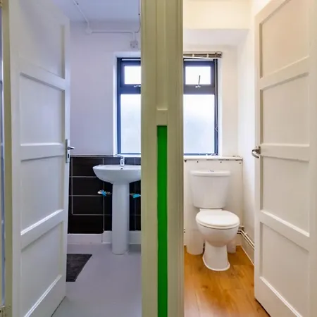 Trendy Rooms For Students Only, Southwark Park - Sk * Londra
