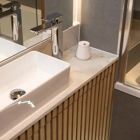London's Modern Nuance - Battersea Appartement