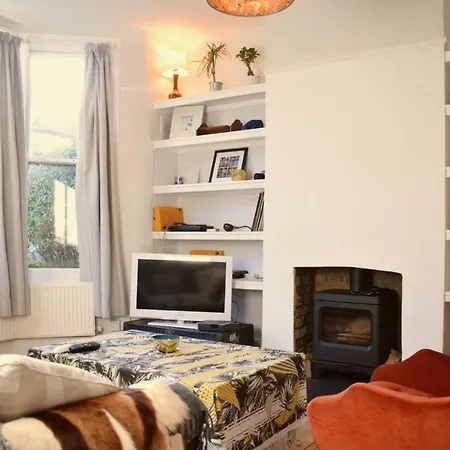 Rustic Garden House In The Heart Of East Londra