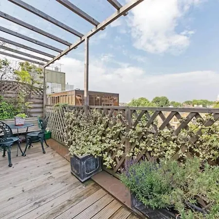 Bright 2 Bedroom Near The Natural History Museum Apartment London