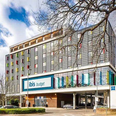 Hotel Ibis Budget London Heathrow 3*
