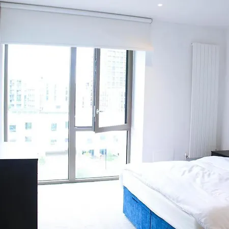 Md : Stunning 2 Bedroom 2 Bath - Royal Docks * London