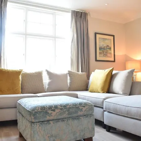 Apartment Spacious And Stylish 1 Bedroom Flat Near Chelsea London