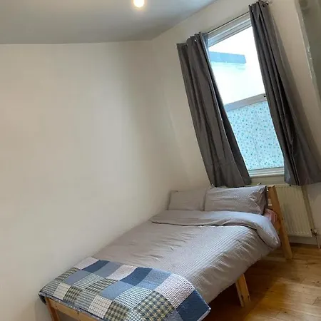 Guest house Rahal