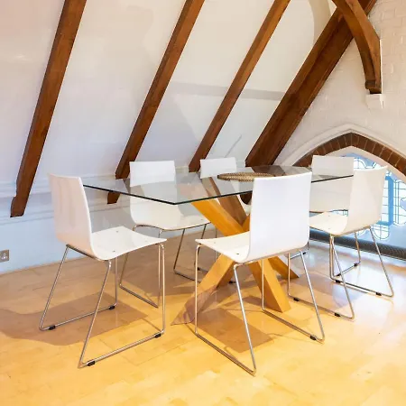 Pass The Keys Beautiful Spacious 2-bed In Converted Church * London