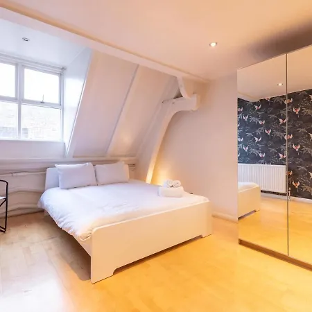 Pass The Keys Beautiful Spacious 2-bed In Converted Church Apartment