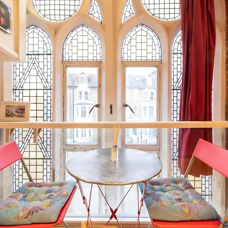Apartment Pass The Keys Beautiful Spacious 2-bed In Converted Church *