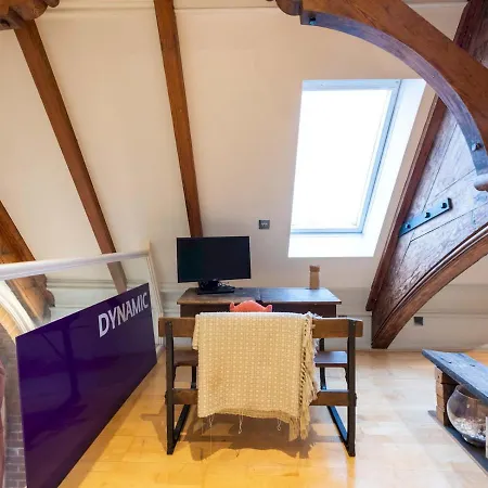 Pass The Keys Beautiful Spacious 2-bed In Converted Church Apartment