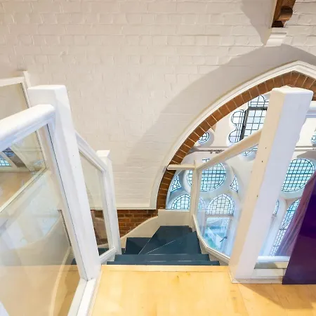 Apartment Pass The Keys Beautiful Spacious 2-bed In Converted Church London