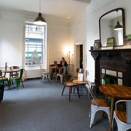 Yha St Paul's *