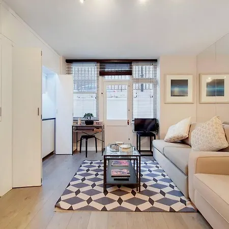 Apartment Stylish Knightsbridge Studio, Steps From Harrods.
