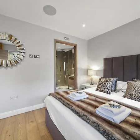 Apartment Lux 2 & 3 Bed In Camden Town Free Wifi By Aparts London