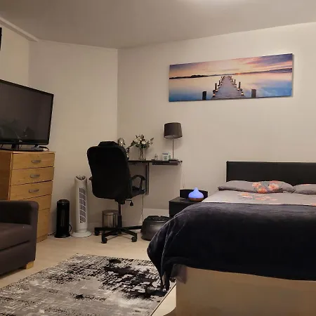 Lovely 1 Bedroom 5 Mins From Shorditch Apartment *
