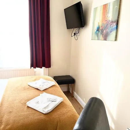 Melbourne House 3* Londýn