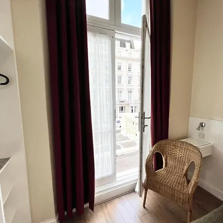 Melbourne House Hotel Londýn