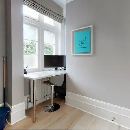 Apartment Modern 2 Bed Flat - The Black Dog Pub - 6 Mins From Vauxhall Station