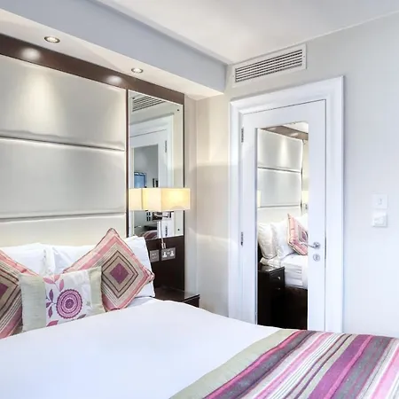 Grand Royale Hyde Park Hotel London