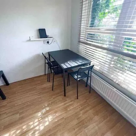 Apartment Spacious Two Bedroom Flat