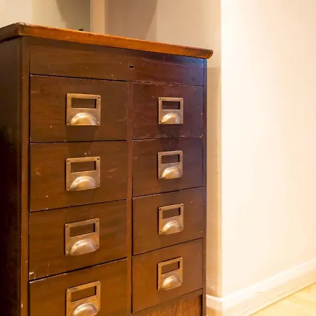 Pass The Keys Beautiful Spacious 2-bed In Converted Church London