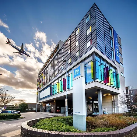 Ibis Budget London Heathrow 3* Хаунслоу