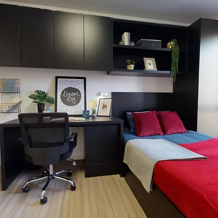 Trendy At Iq Hammersmith In Appartement Londres
