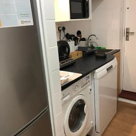 Apartment Beautiful Independent In Uk *