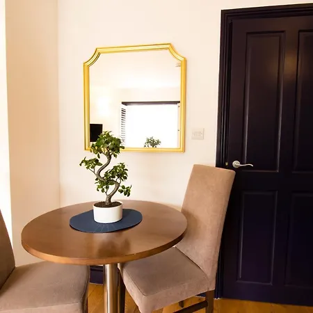 Appartement Thames Residences Hyde Park *