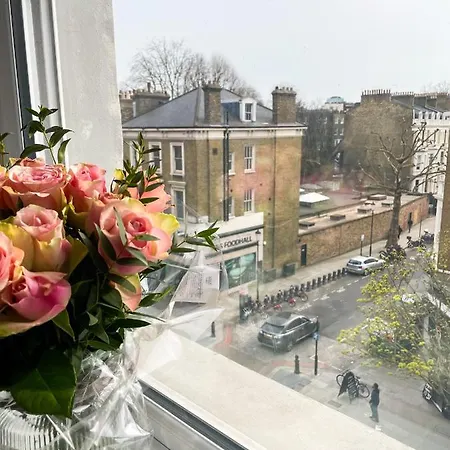 205 Earls Court * Londra
