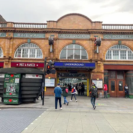 205 Earls Court Affittacamere