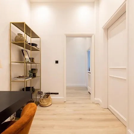 Apartment The Sussex Garden Retreat - Elegant 2bdr Flat