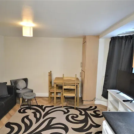 Modern One Bedroom Apartamento Londres