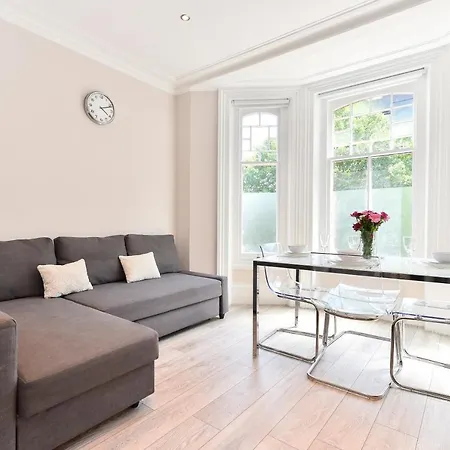 Apartment Paddington Gardens *