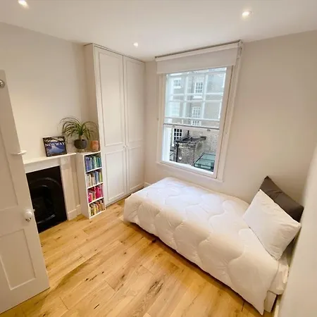 Peaceful House By Regents Canal Guest house *