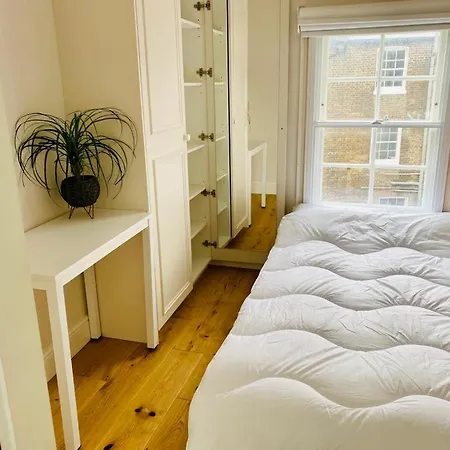 Peaceful House By Regents Canal Guest house *