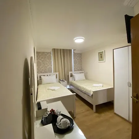 Haven Hotel 2*
