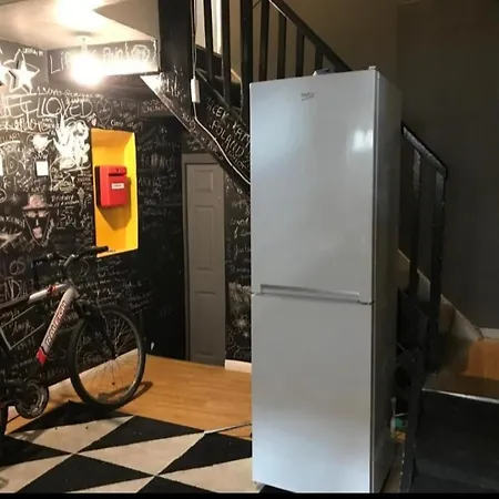 Single With Underbed 8 London