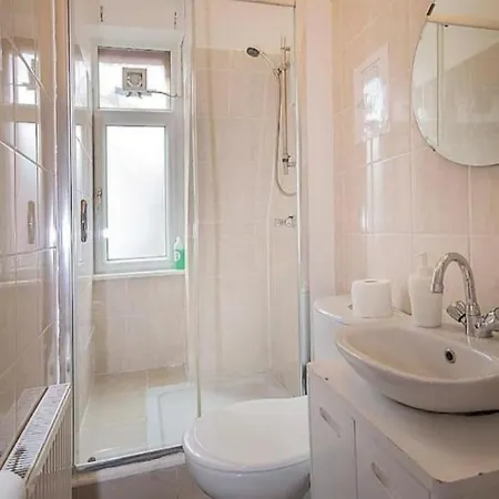Single With Underbed 8 London