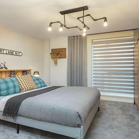 Apartment Newly Built Luxury 2 Bed Apartment!!!