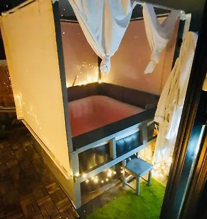 Brick Lane Living Quarters *