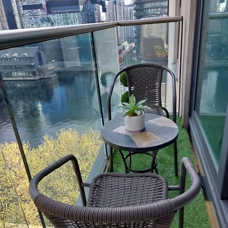 Apartment 1 Bed Suite, Waterside, Canary Wharf London