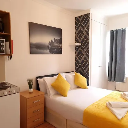 F17-bright 3rd Flr Studio For 2 Near Paddington Apartment *