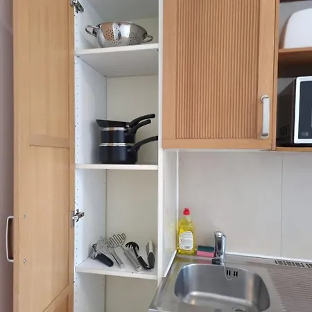 F17-bright 3rd Flr Studio For 2 Near Paddington Apartment London