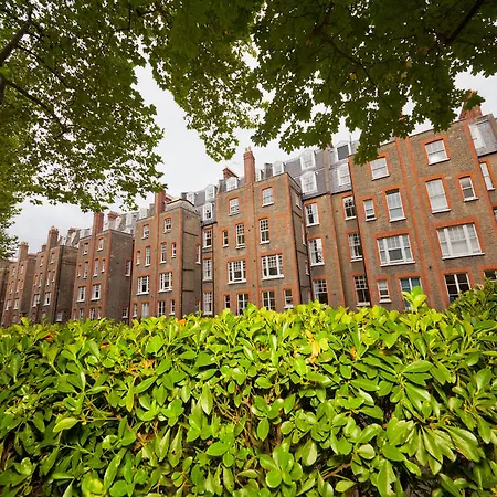 Hostel Evelyn Gardens London