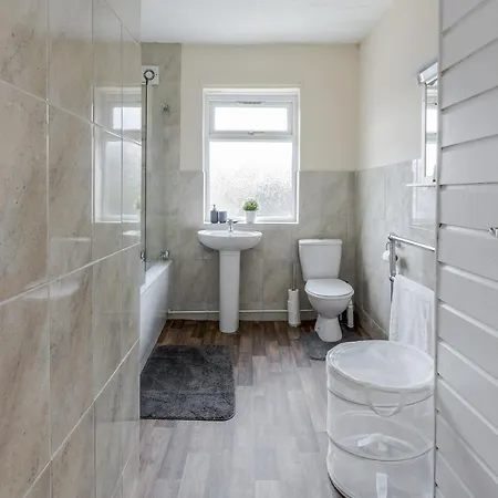 Beautiful 2-bed House In Quiet Cul-de-sac * Barking (Greater London)